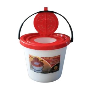 CHALLENGE PLASTIC 10 Quart Minnow Bucket